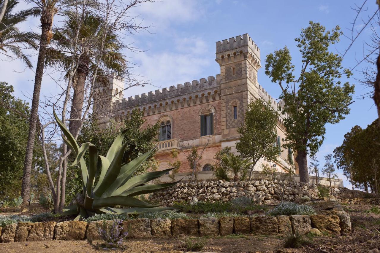 Castle Elvira - The Castle & The Cottage Trepuzzi Екстериор снимка